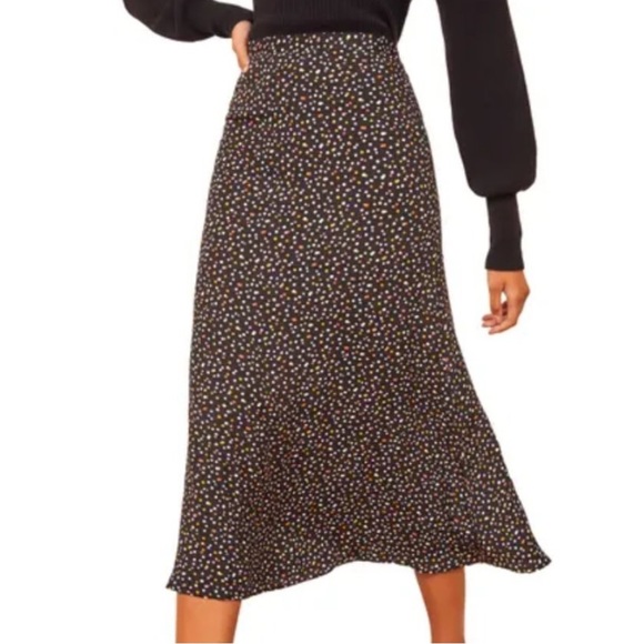 Reformation Dresses & Skirts - Reformation polka dot midi skirt
